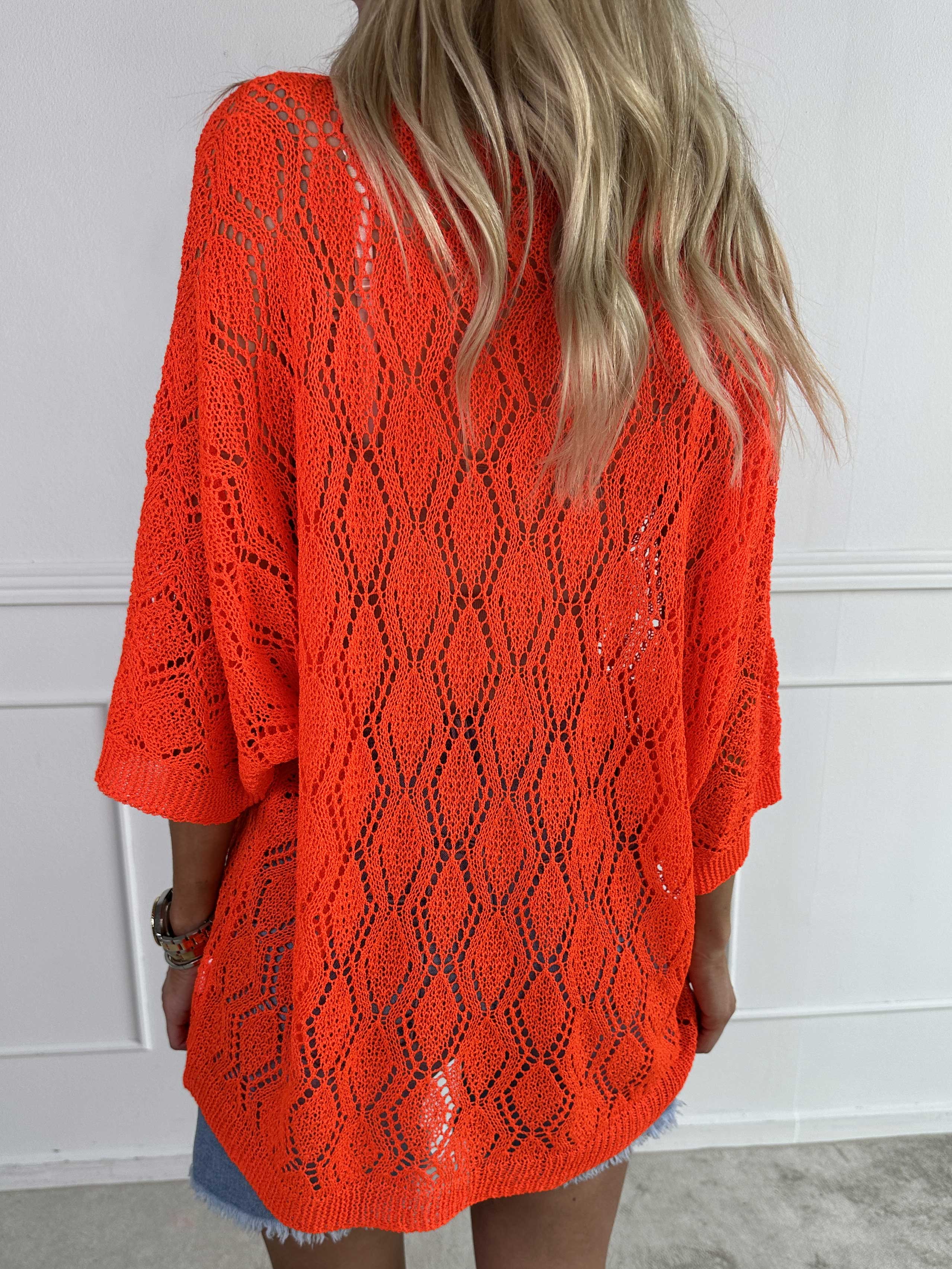 Deisy - Söt tunika i stickat spetsmönster